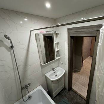 Сдается 1-комнатная квартира, 46 м²
