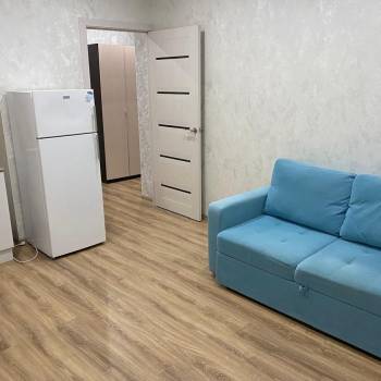 Сдается 1-комнатная квартира, 37 м²