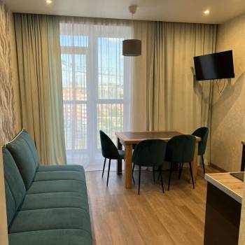 Сдается 1-комнатная квартира, 42 м²