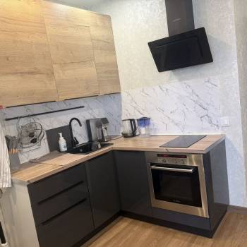Сдается 1-комнатная квартира, 42 м²