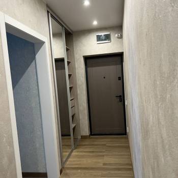 Сдается 1-комнатная квартира, 42 м²