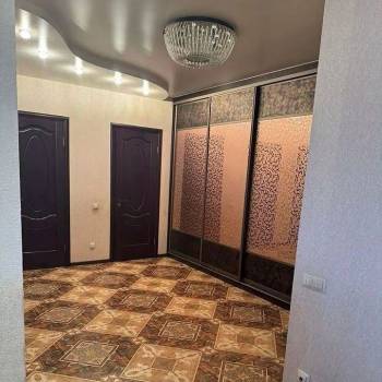 Сдается Многокомнатная квартира, 72 м²