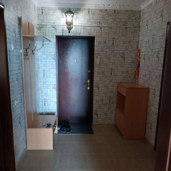 Сдается 1-комнатная квартира, 61,8 м²