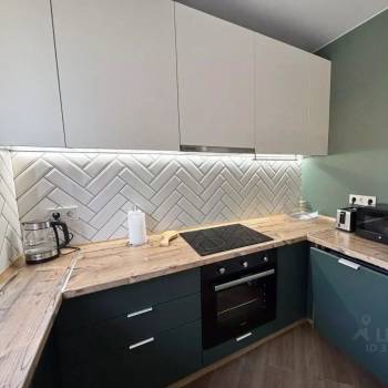 Продается 3-х комнатная квартира, 57 м²