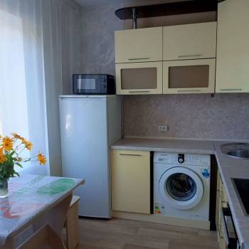 Сдается 1-комнатная квартира, 37 м²