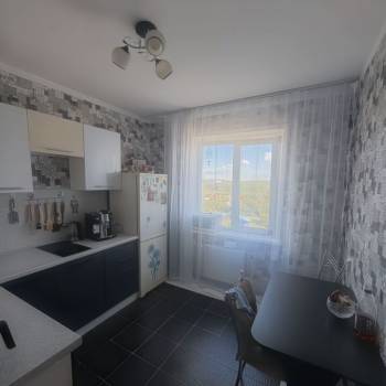Продается 1-комнатная квартира, 40 м²