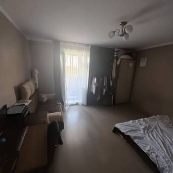 Продается 1-комнатная квартира, 40 м²