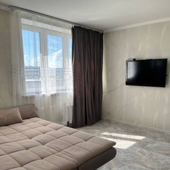 Сдается 1-комнатная квартира, 42 м²
