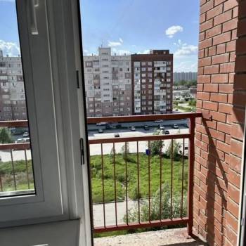 Сдается 1-комнатная квартира, 42 м²