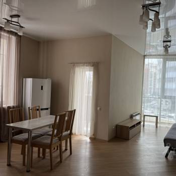 Сдается 2-х комнатная квартира, 64 м²