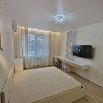 Сдается 2-х комнатная квартира, 40 м²