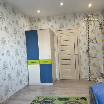 Продается 3-х комнатная квартира, 57,4 м²