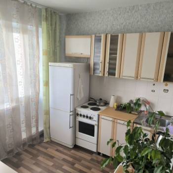 Сдается 1-комнатная квартира, 35 м²