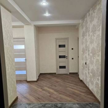 Сдается Многокомнатная квартира, 68 м²