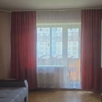 Сдается 1-комнатная квартира, 38 м²
