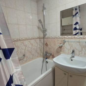 Сдается 1-комнатная квартира, 38 м²