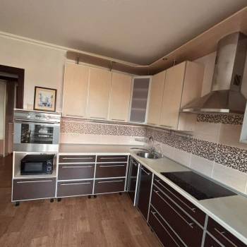 Сдается Многокомнатная квартира, 74 м²