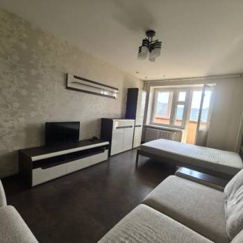 Сдается 1-комнатная квартира, 45,7 м²