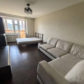 Сдается 1-комнатная квартира, 45,7 м²