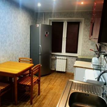 Сдается 2-х комнатная квартира, 42 м²