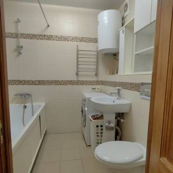 Сдается Многокомнатная квартира, 57 м²
