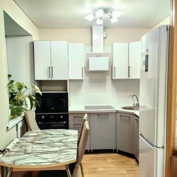 Сдается Многокомнатная квартира, 57 м²