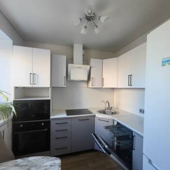 Сдается Многокомнатная квартира, 57 м²