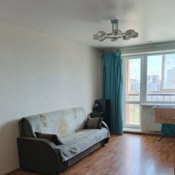 Сдается 1-комнатная квартира, 43 м²