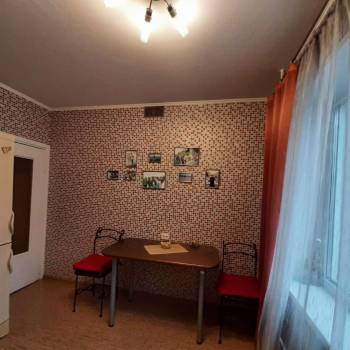 Сдается Многокомнатная квартира, 68 м²