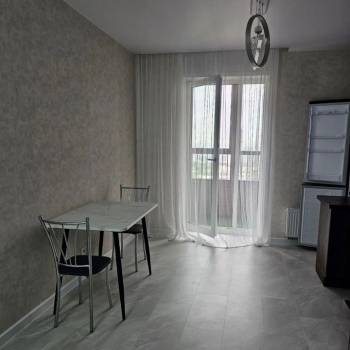 Сдается 1-комнатная квартира, 44 м²