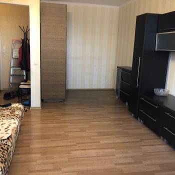 Сдается 1-комнатная квартира, 35 м²