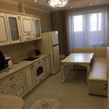 Сдается Многокомнатная квартира, 102 м²