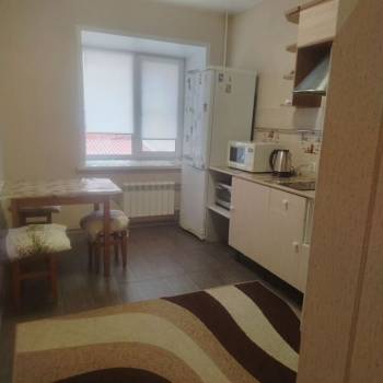 Сдается 1-комнатная квартира, 38 м²