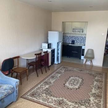 Сдается 1-комнатная квартира, 39 м²