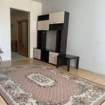 Сдается 1-комнатная квартира, 39 м²