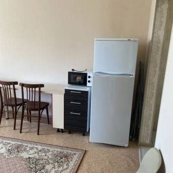 Сдается 1-комнатная квартира, 39 м²