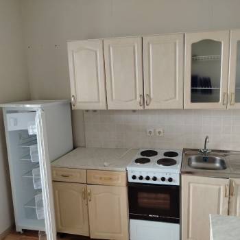 Сдается 1-комнатная квартира, 49 м²