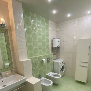 Сдается 2-х комнатная квартира, 76 м²