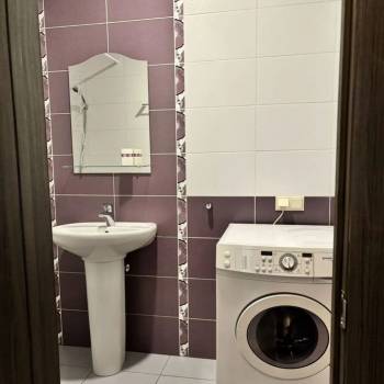 Сдается 2-х комнатная квартира, 60 м²