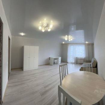 Сдается 1-комнатная квартира, 39 м²