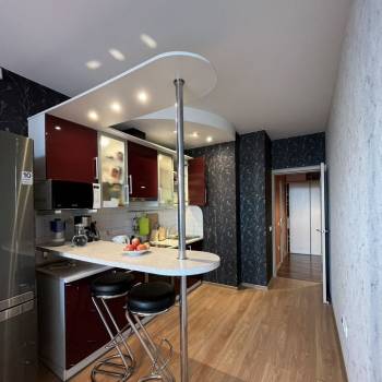 Сдается 1-комнатная квартира, 42 м²