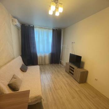 Сдается 1-комнатная квартира, 41,6 м²