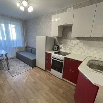 Сдается 1-комнатная квартира, 35 м²