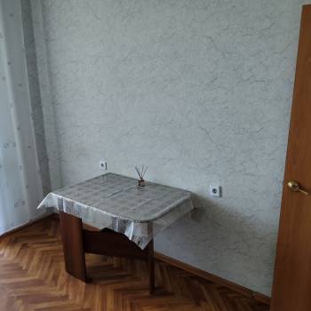 Сдается 1-комнатная квартира, 39 м²