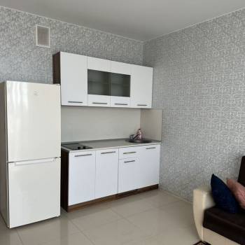 Сдается 1-комнатная квартира, 52 м²