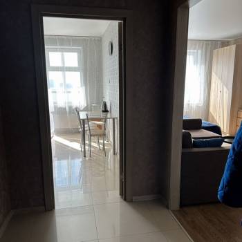 Сдается 1-комнатная квартира, 52 м²
