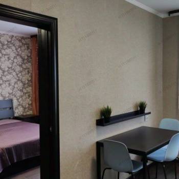 Сдается 1-комнатная квартира, 48,9 м²