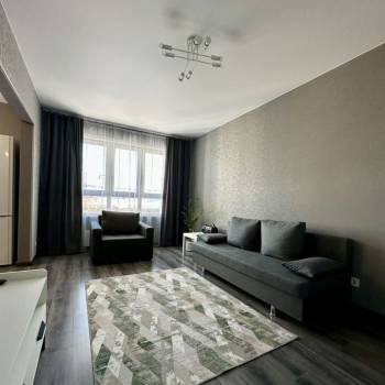 Сдается 1-комнатная квартира, 38 м²