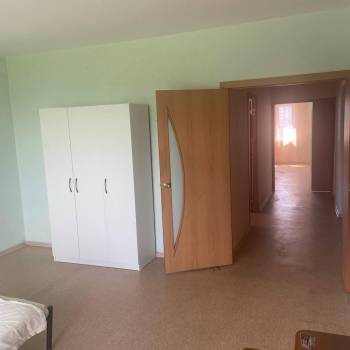 Сдается Многокомнатная квартира, 90 м²