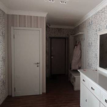 Сдается 2-х комнатная квартира, 80 м²